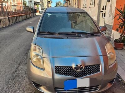 Usata Toyota Yaris 2006 Berlina