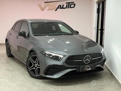 Usata Mercedes A200 AMG Line Premium 149 CV (109 kW) 2024 Grigio Berlina