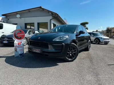 Usata Porsche Macan T 265 CV (194 kW) 2023 Nero SUV