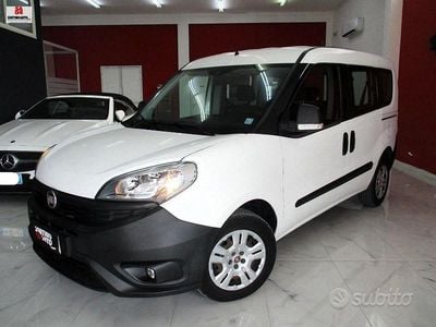 Usata Fiat Doblò 95 CV (69 kW) 2017 Bianco Monovolume