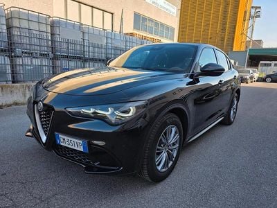 Usata Alfa Romeo Stelvio Super 209 CV (153 kW) 2023 Nero SUV