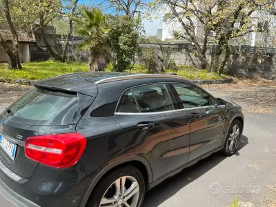 Usata Mercedes GLA200 136 CV (100 kW) 2014 SUV