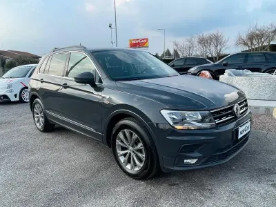 Usata VW Tiguan Business 116 CV (85 kW) 2017 Grigio SUV