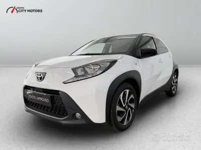 Usata Toyota Aygo X Trend 72 CV (52 kW) 2023 Bianco SUV