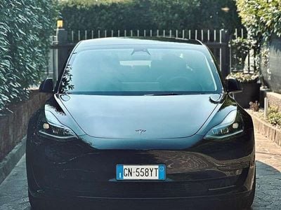 Usata Tesla Model 3 Standard Range 88 kW (120 CV) 2023 Nero Berlina