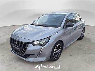 Begagnad Peugeot 208 Allure 101 HK (74 kW) 2023 Silver Halvkombi