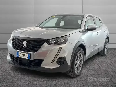 Usata Peugeot 2008 Active 110 CV (80 kW) 2021 Grigio SUV