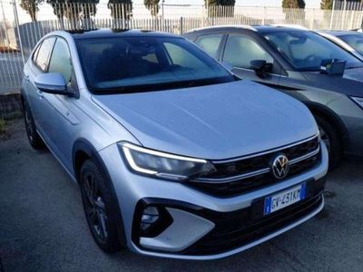 Usata VW Taigo R-line 116 CV (85 kW) 2024 Reflex silver metallizzato SUV