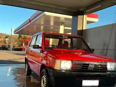 Usata Fiat 750 Young 34 CV (25 kW) 1989 Rosso Berlina