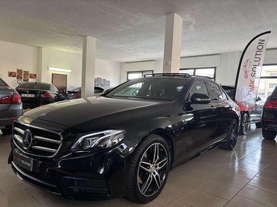 Usata Mercedes E250 AMG line 211 CV (155 kW) 2017 Black metallic Berlina