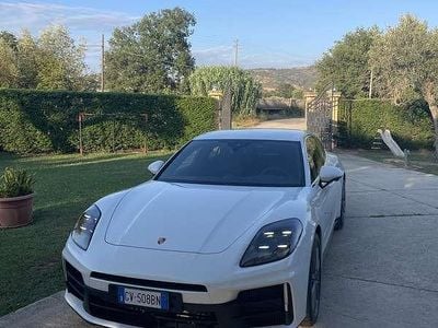 Usata Porsche Panamera 354 CV (260 kW) 2024 Berlina