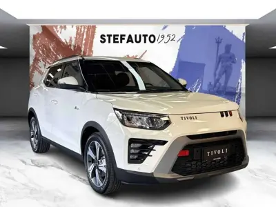 Nuova KGM Tivoli 163 CV (119 kW) 2026 Grand white SUV