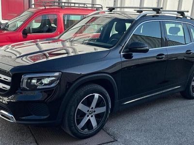 Usata Mercedes GLB200 150 CV (110 kW) 2021 Nero SUV