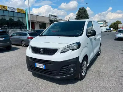 Usata Peugeot Expert 95 CV (69 kW) 2017 Blu Furgone