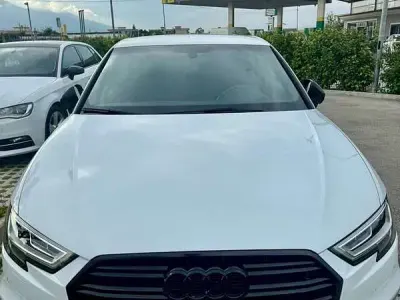 Usata Audi A3 Business 150 CV (110 kW) 2018 Berlina