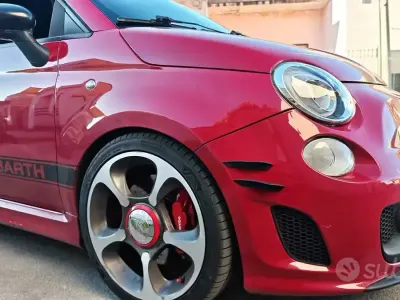 Usata Abarth 500 Esseesse 135 CV (99 kW) 2009 Rosso Utilitaria