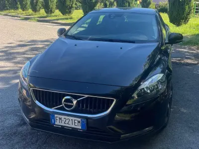 Usata Volvo V40