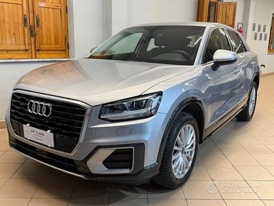 Usata Audi Q2 Admired 116 CV (85 kW) 2019 Grigio SUV
