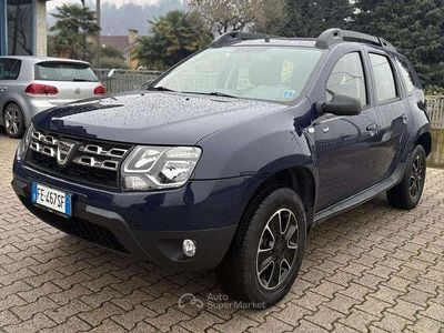 Blu/azzurro Usata 2016 Dacia Duster Lauréate SUV | 9890 € (Buon prezzo)
