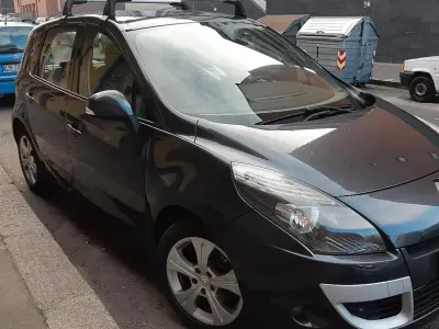 Usata Renault Scenic E-Tech 110 CV (80 kW) 2011 Grigio Monovolume