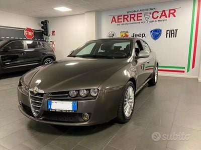 Usata Alfa Romeo 159 Distinctive 169 CV (124 kW) 2010 Marrone Berlina