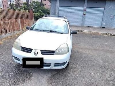 Usata Renault Clio II 58 CV (42 kW) 2008 Bianco Utilitaria