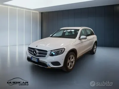 Usata Mercedes GLC250 204 CV (150 kW) 2018 Bianco SUV