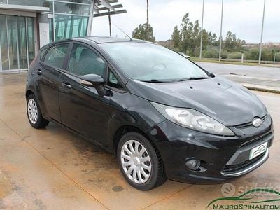 Nero Usata 2010 Ford Fiesta Titanium SUV | 3990 € (Buon prezzo)