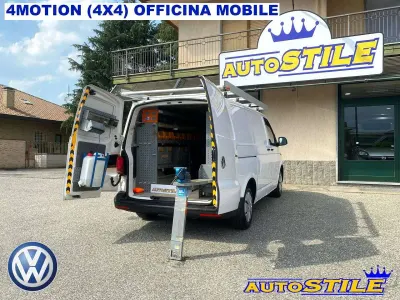 Usata VW Transporter 150 CV (110 kW) 2021 Bianco Furgone