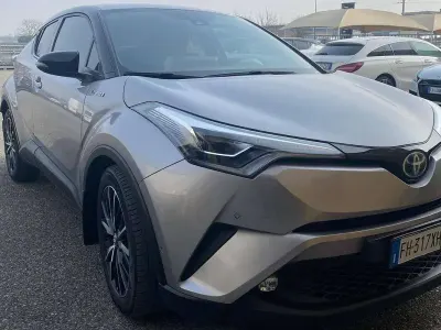 Usata Toyota C-HR Lounge+ 122 CV (89 kW) 2017 Argento SUV