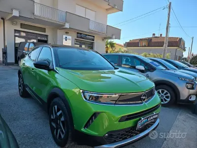 Usata Opel Mokka Elegance 101 CV (74 kW) 2022 Verde SUV