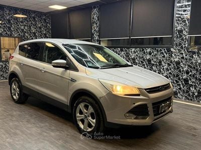 Usata Ford Kuga Titanium 140 CV (102 kW) 2014 Grigio SUV