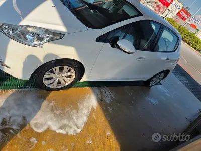 Occasion Peugeot 208 68 PK (50 kW) 2014 Wit Hatchback