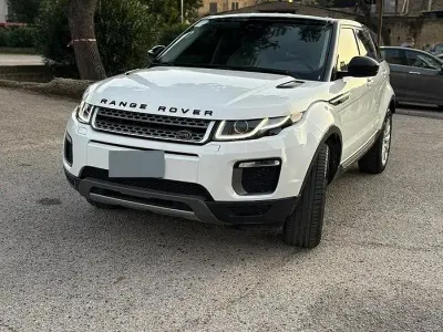 Usata Land Rover Range Rover evoque 150 CV (110 kW) 2016 Bianco Station wagon