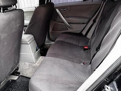 Begagnad BMW X3 177 HK (130 kW) 2007 Svart SUV