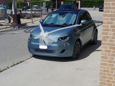 Usata Fiat 500e 86 kW (118 CV) 2020 Blu Cabrio