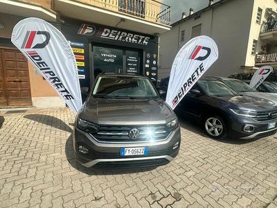 Usata VW T-Cross Advance 95 CV (69 kW) 2019 Grigio SUV