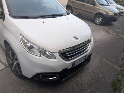 Usata Peugeot 2008 Allure 92 CV (67 kW) 2015 SUV
