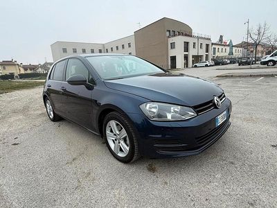 Usata VW Golf VII 105 CV (77 kW) 2014 Blu Berlina