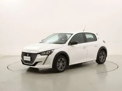 Usata Peugeot e-208