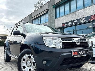 Usata Dacia Duster Lauréate 110 CV (80 kW) 2012 Nero SUV