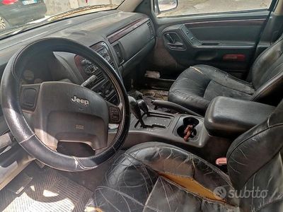 Usata Jeep Cherokee 2002 SUV