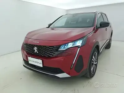 Usata Peugeot 5008 Allure 131 CV (96 kW) 2022 Rosso SUV