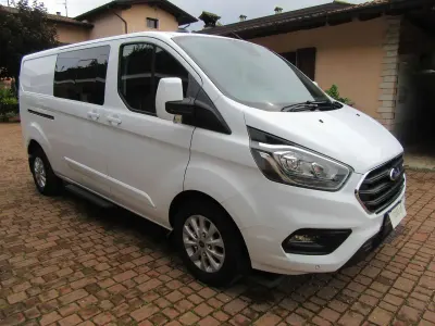 Usata Ford Transit Custom Titanium 129 CV (94 kW) 2022 Bianco Furgone
