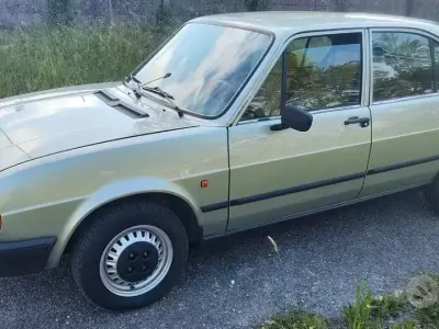 Usado Alfa Romeo Alfasud 80 CV (58 kW) 1982 Verde Berlina