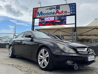 Usata Mercedes CLS320 224 CV (164 kW) 2006 Grigio Berlina