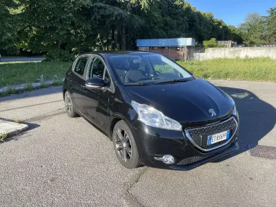 Occasion Peugeot 208 Allure 82 ch (60 kW) 2014 Citadine