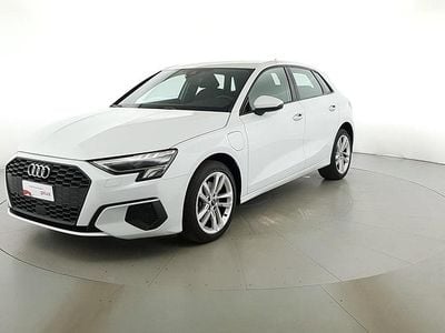 Usata Audi A3 Business 150 CV (110 kW) 2023 Bianco ghiaccio metallizzato Berlina