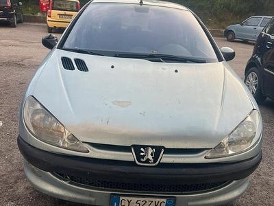 Usata Peugeot 206 68 CV (50 kW) 2006 Berlina