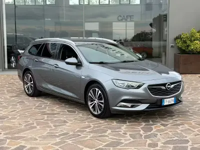 Usata Opel Insignia 136 CV (100 kW) 2019 Grigio Station wagon